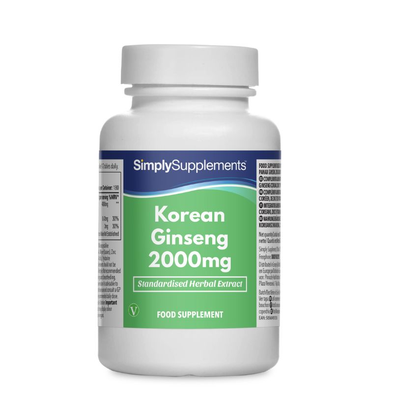 Flacone di integratore etichettato “Ginsneg Coreano 2000mg Simply Supplements” con etichetta verde su sfondo bianco.