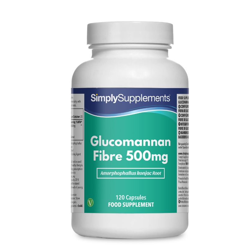 Flacone di integratore etichettato “Glucomannano 500mg Simply Supplements” con etichetta verde su sfondo bianco.