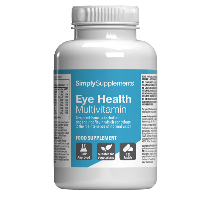 Flacone di integratore etichettato “Multivitaminico Salute Oculare Simply Supplements” con etichetta celeste su sfondo bianco.