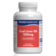 Flacone di integratore etichettato “Olio di Fegato di Merluzzo 550mg Simply Supplements” con etichetta rossa su sfondo bianco.