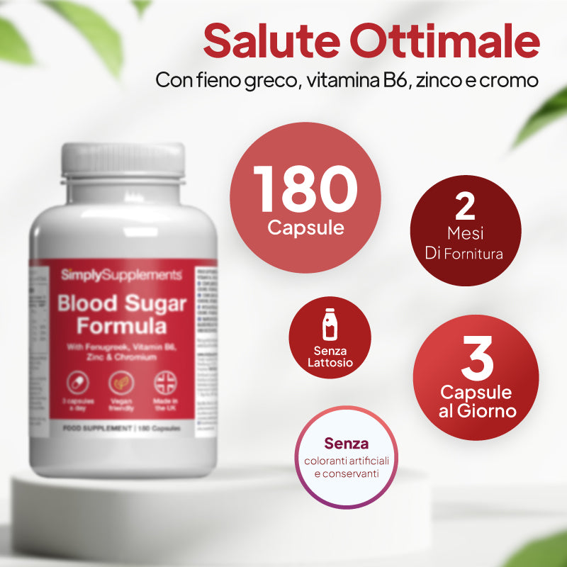 Flacone dell'integratore "Blood Sugar Formula" di Simply Supplements esposto su un piedistallo con testo promozionale in italiano e indicazioni sulle caratteristiche del prodotto: 180 capsule, confezione per 2 mesi, senza lattosio e 3 capsule al giorno.